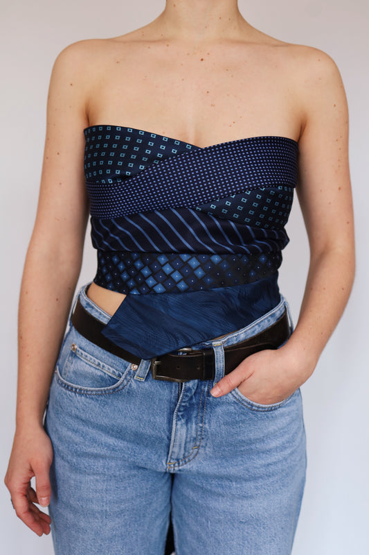 TIE TOP 09