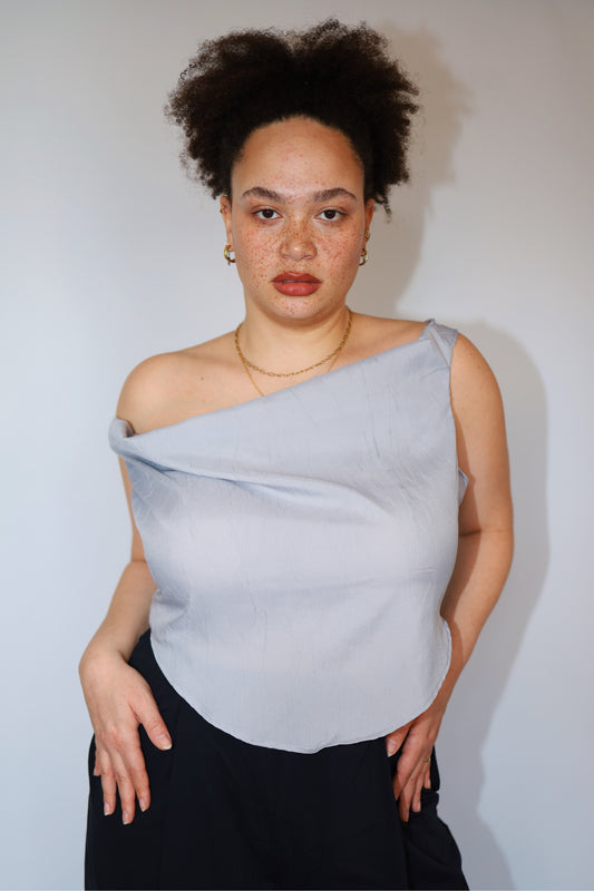 THE DRAPE 01