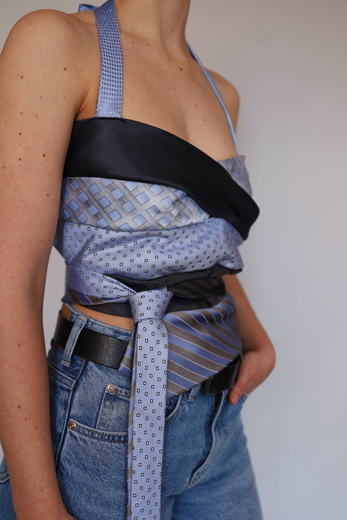 TIE TOP 05