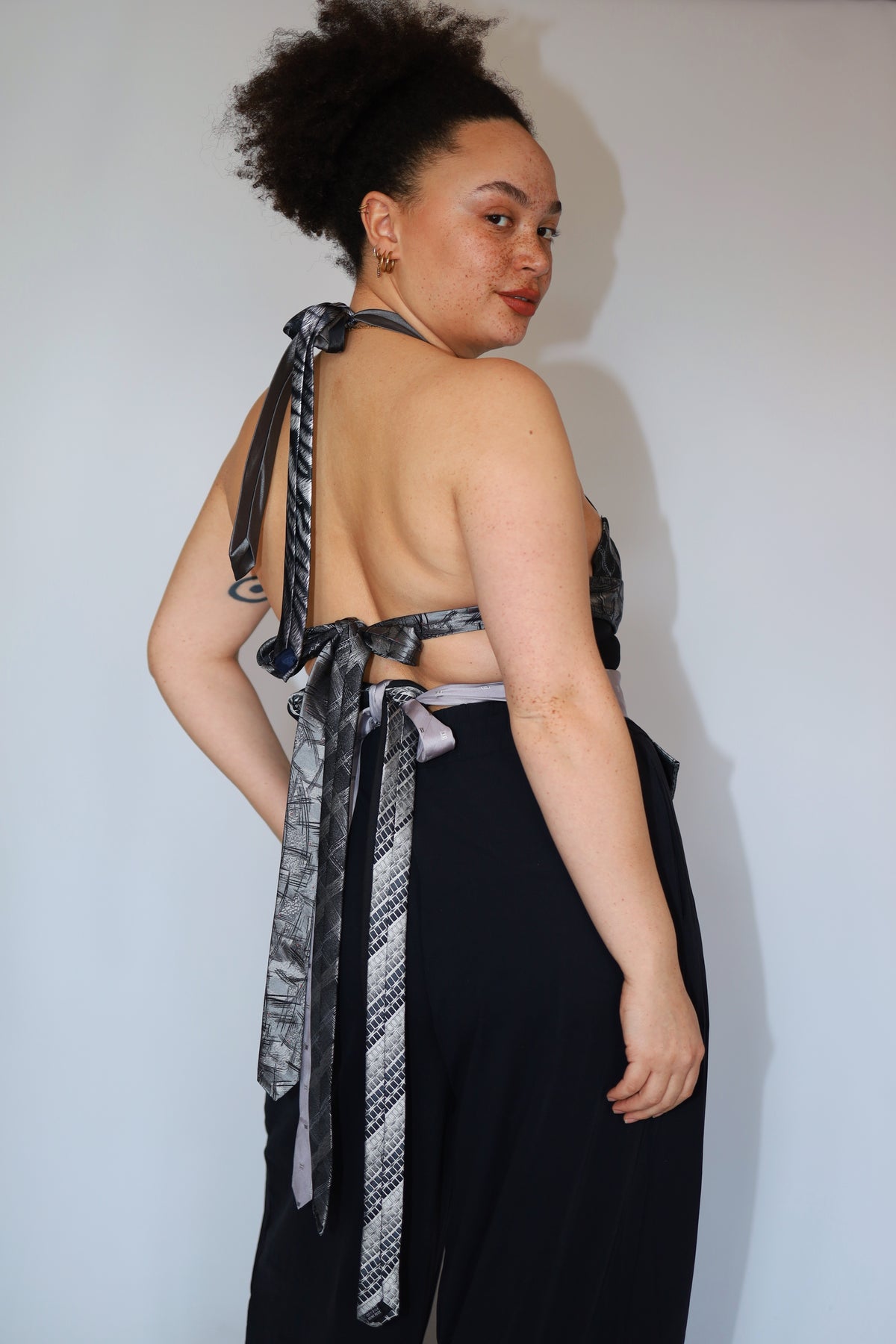 TIE TOP 07