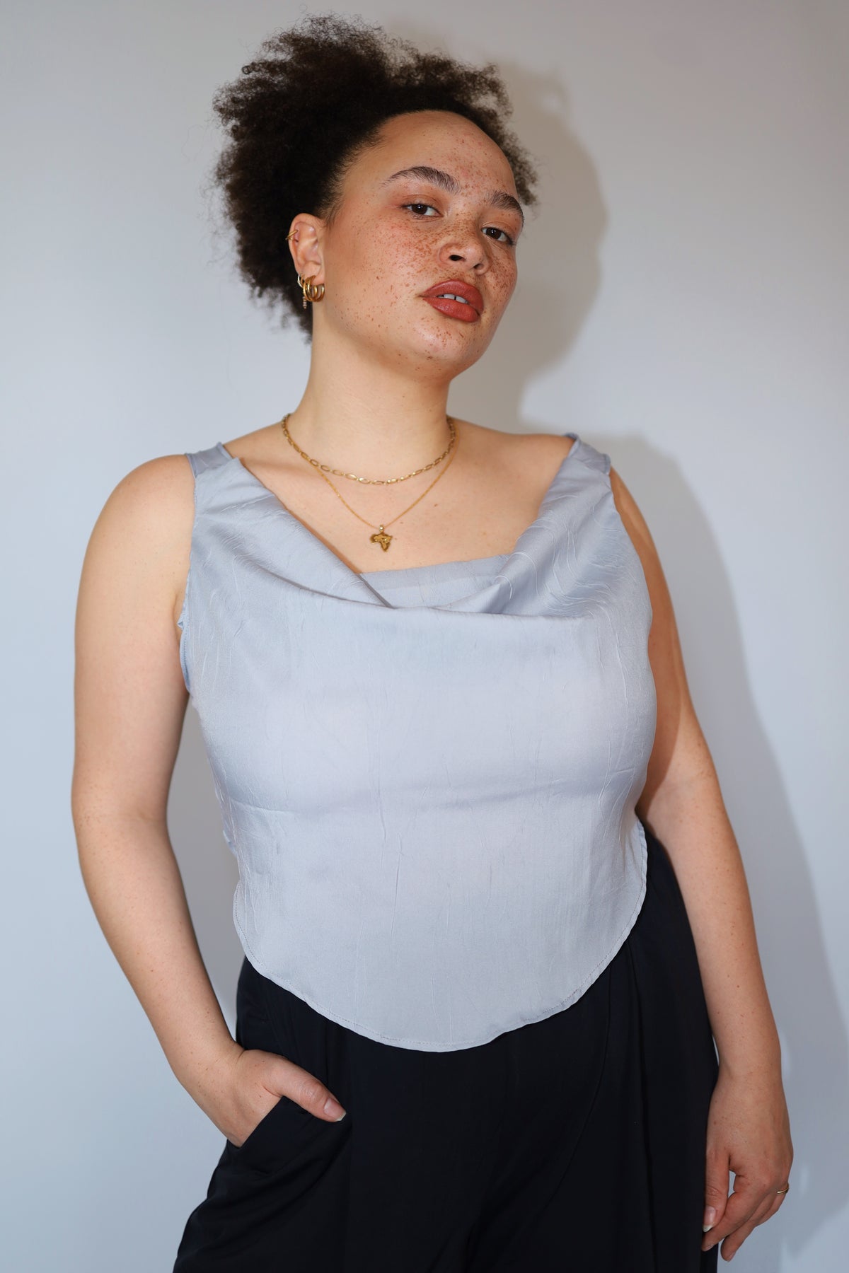 THE DRAPE 01