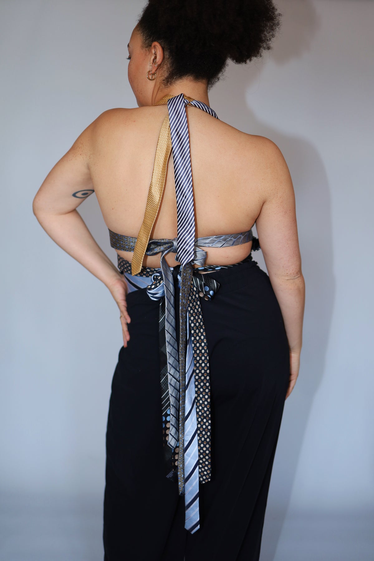 TIE TOP 06