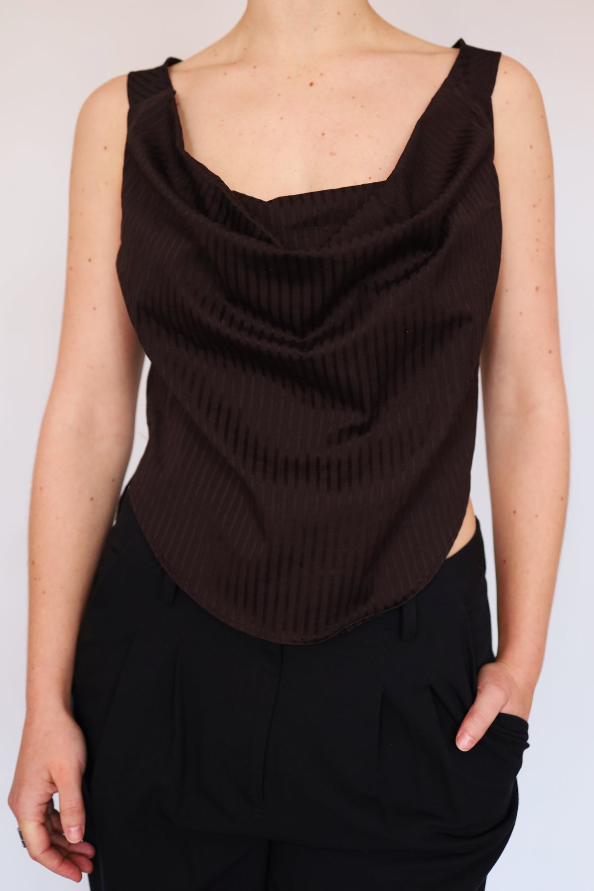 THE DRAPE 02
